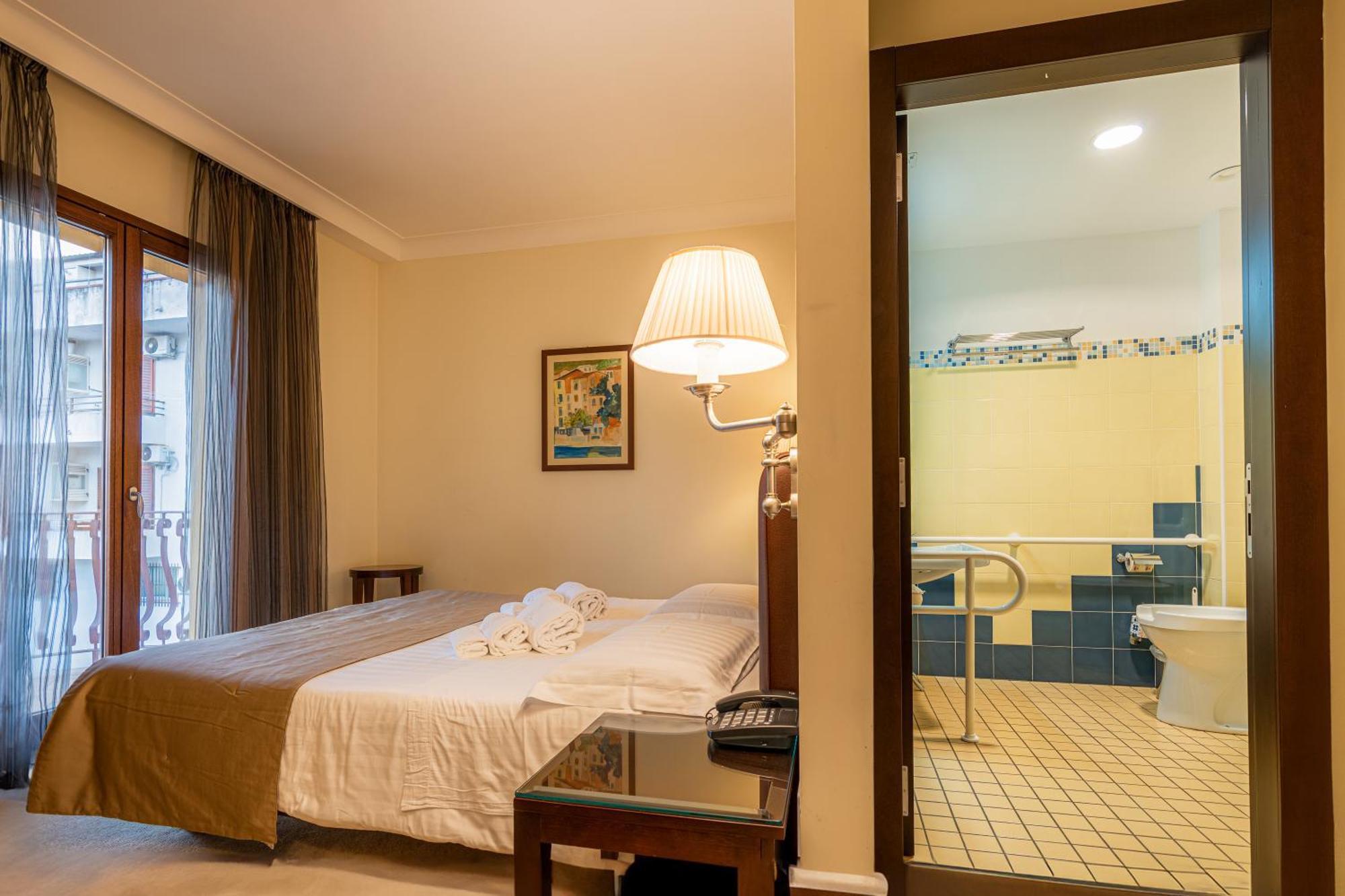 Hotel Cala Del Porto Vibo Valentia Marina Eksteriør bilde