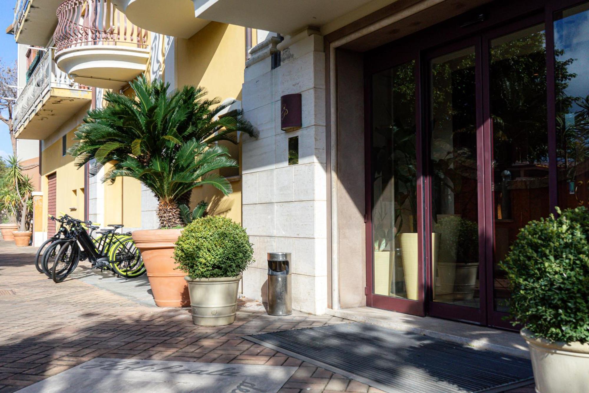 Hotel Cala Del Porto Vibo Valentia Marina Eksteriør bilde